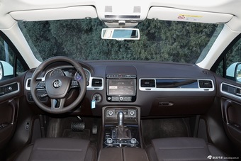 2016款途锐3.0T自动R-Line图片