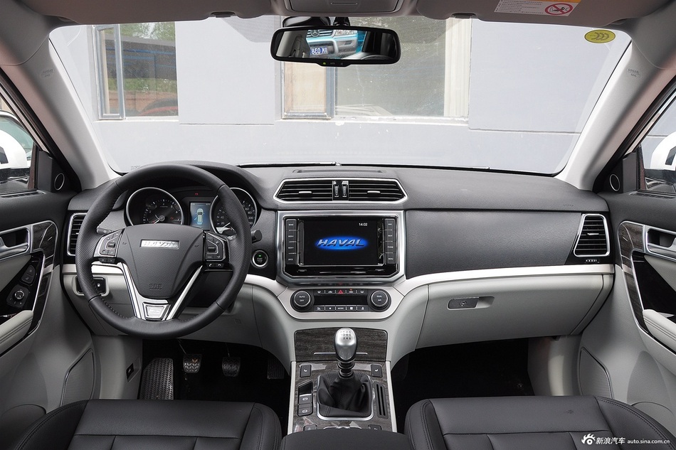 2015款哈弗H6 Coupe 2.0T手动两驱精英型