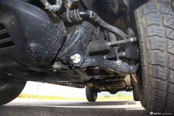 2015款黄海N2 2.8T四驱柴油至尊版