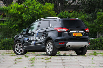 2013款福特翼虎2.0 GTDi自动运动型