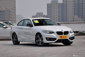 2014款宝马2系220i运动设计套装