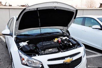 2015款科鲁兹1.5L经典 SE MT