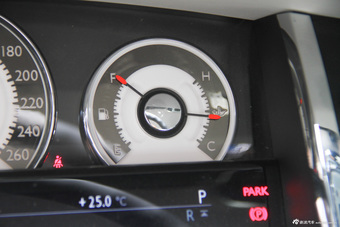 2013款魅影 6.6T自动标准型