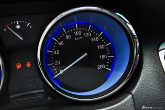 2015款凯翼C3 1.5LAMT金钻型