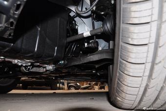 2015款朗动1.6L自动时尚型