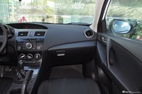 2015款马自达3星骋两厢1.6L手动舒适型