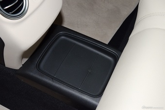 同级新标杆推双造型.实拍奔驰新款E级