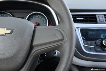 2016款雪佛兰乐风RV 1.5L自动畅行版