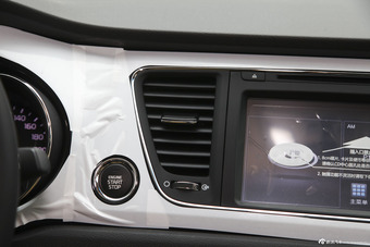 2015款嘉华（进口）2.2T自动豪华版