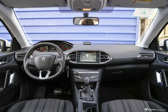 2015款东风标致308S 1.2T自动劲驰版图片