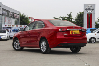 2015款荣威360 1.5L自动豪华版