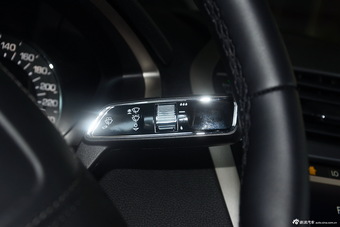 2017款林肯MKZ 2.0T自动尊享版