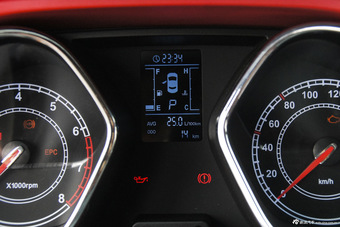 2015款瑞风S2 1.5L自动CVT豪华智能型