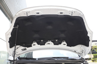 2016款沃尔沃V40 2.0T自动 T4 智雅版