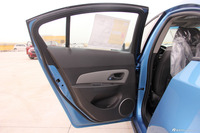 2012款科鲁兹1.6SE手自一体舒适版