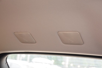 2015款宝骏560 1.8L