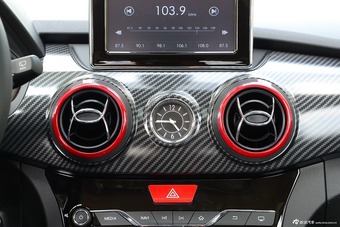 2016款昌河Q25 1.5L自动乐享版