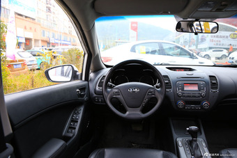 2015款起亚K3 1.6L自动Premium