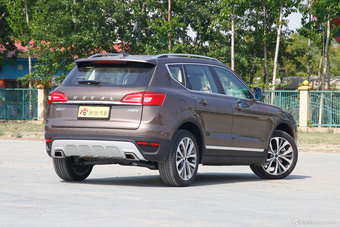 2016款哈弗H7 2.0T自动两驱豪华型