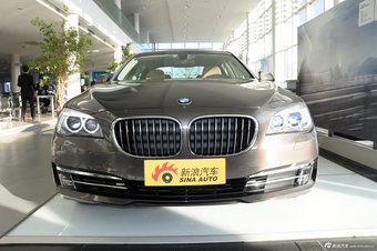 2013款宝马7系740Li xDrive图片