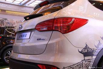 第三代进口现代新胜达上市现场