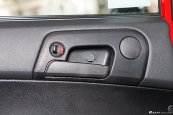 2014款爱腾2.0T两驱自动精英柴油版