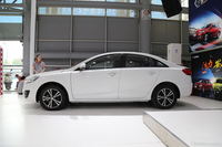 源自赛道的猛兽.实拍新款海马M6