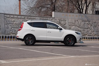 2015款吉利GX7 2.0L自动运动版尊贵型