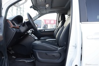 2016款上汽大通G10 2.0T自动豪华版