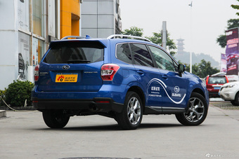 2015款森林人2.5L自动特装纪念版