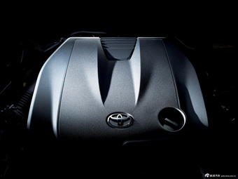 丰田第十四代皇冠 ATHLETE