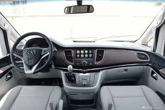 2016款瑞风M5 2.0T手动汽油商务版图片