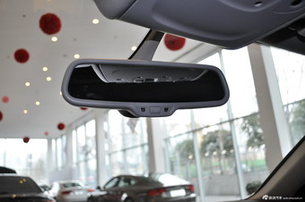 2014款奥迪A6L 2.0L TFSI手自一体标准型