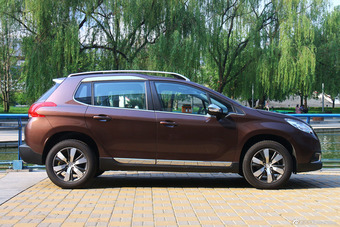 2015款标致2008  1.6THP自动领航版