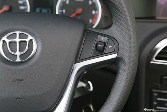 2014款中华V5 1.5T自动两驱运动型