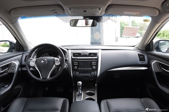 2015款天籁2.5L XL Upper欧冠科技版