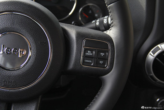 2015款牧马人3.6L四门版Rubicon