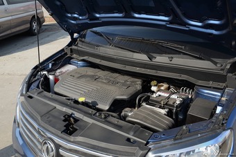 2016款风行S500 1.6L自动尊享型