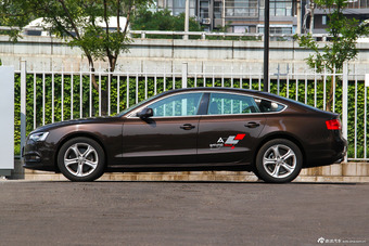 2014款 奥迪A5 Coupe 40TFSI