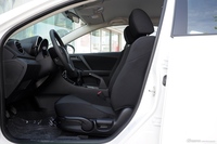 2015款马自达3星骋两厢1.6L手动舒适型