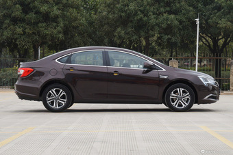 2016款纳5 1.8T自动智慧型