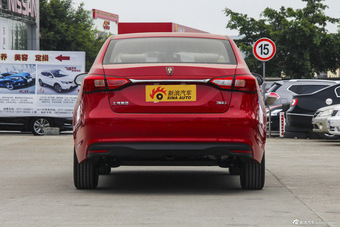 2015款荣威360 1.5L自动豪华版