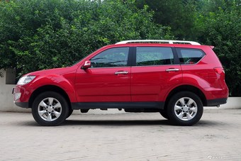 2015款陆风X8探索版2.0T汽油四驱超豪华型