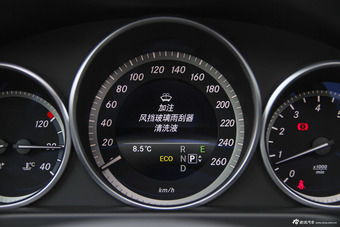2015款奔驰E200L 2.0T自动