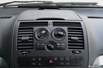 2014款奔驰威霆3.0L自动精英版