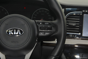 2015款起亚K4 1.8L自动DLX Special