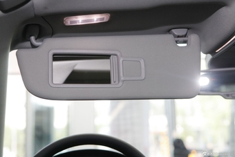 2014款奥迪A8L 45 TFSI Quattro豪华型