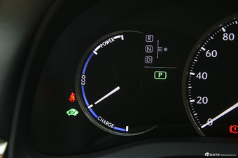 2014款雷克萨斯CT 1.8T自动200h精英版单色