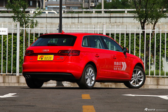 2015款 奥迪A3 Sportback 40TFSI豪华型