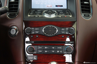 2013款英菲尼迪QX50到店实拍